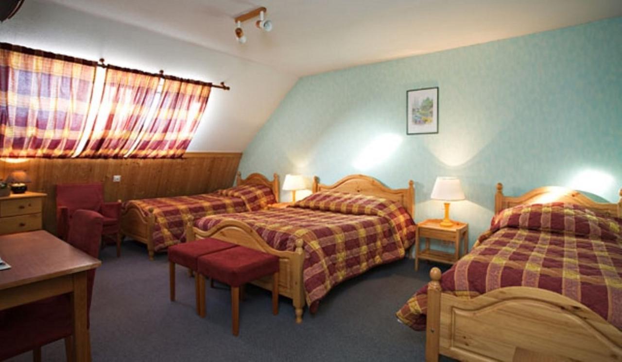 Hotel Restaurant Robichon Loray Екстериор снимка