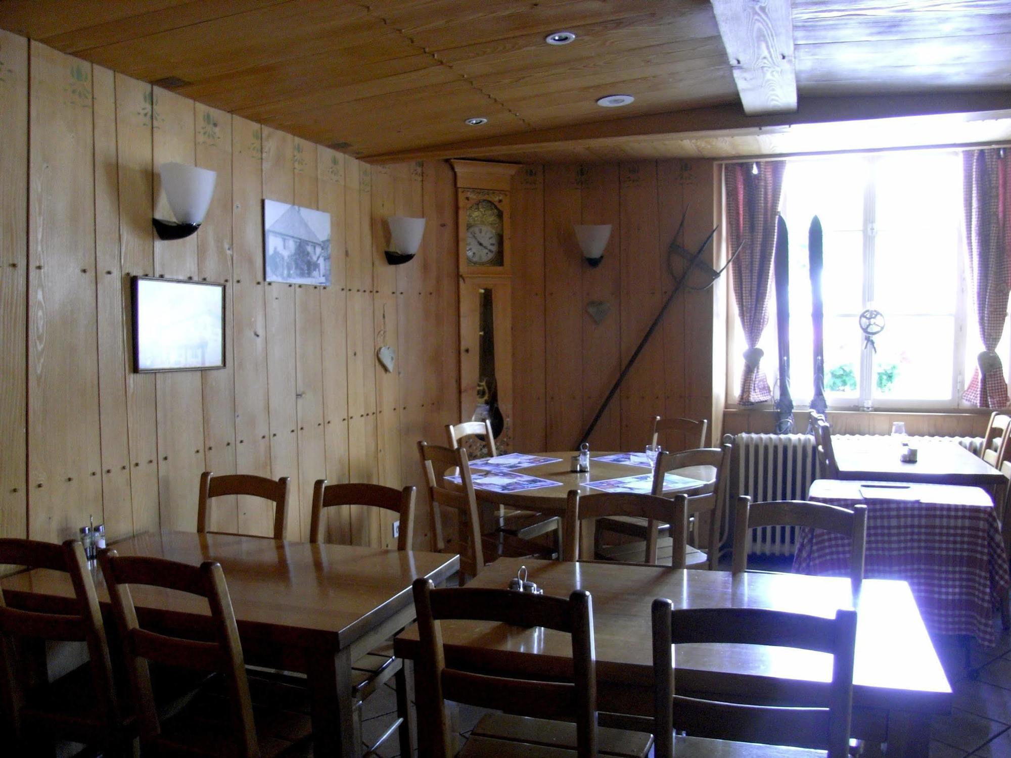 Hotel Restaurant Robichon Loray Екстериор снимка